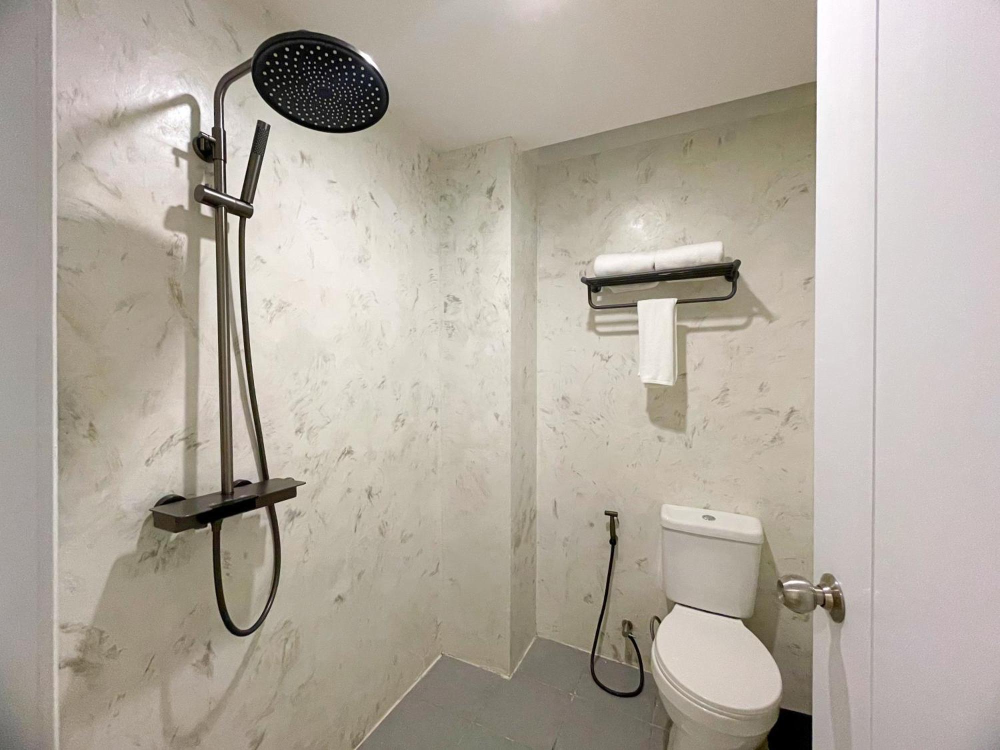 Arawana Express Sukhumvit 22 Aparthotel Bangkok Eksteriør bilde